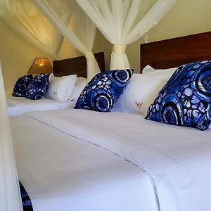 Deluxe Double or Twin Room Pool View